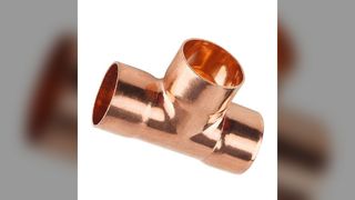 Copper-Nickel Equal Tees : การเชื่อมต่อแยกที่เชื่อถือได้สำหรับการวางท่อทางทะเล