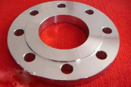 CuNi 70/30 หน้าแปลนเชื่อมซ็อกเก็ตฟอร์จ ASME B16.5 Class150 C71500 โลหะผสมนิกเกิลทองแดง